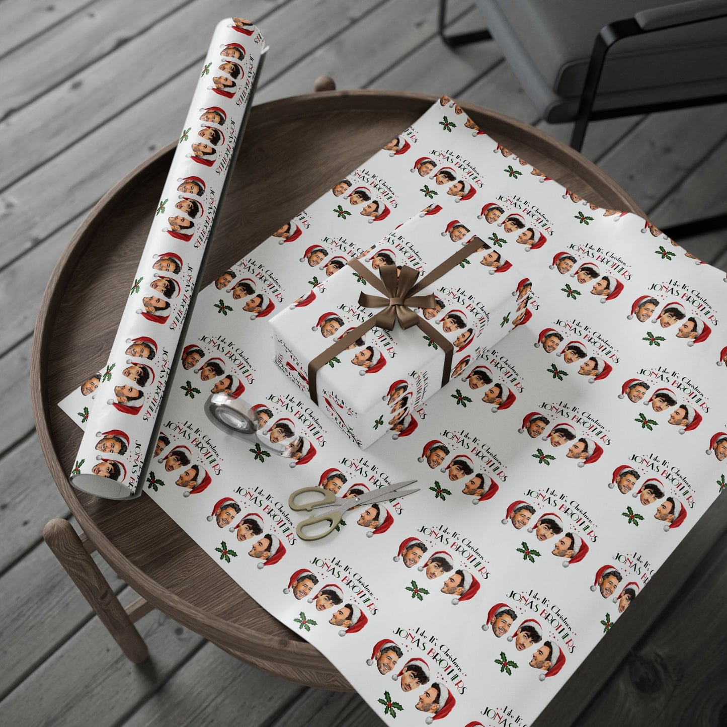 Jonas Brothers “Like it’s Christmas” Wrapping Paper